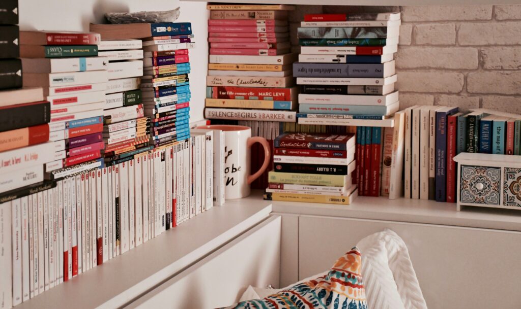 create a book shelf